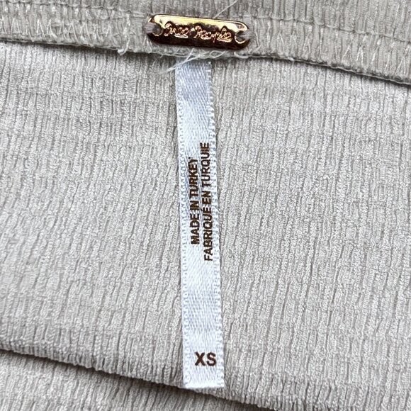 Free People Angie Wrap Ivory Ruched Stretch Tulip Mini Skirt Size XS - NWOT - Picture 5 of 8